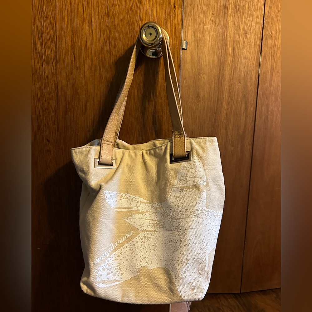 Tommy Bahama bag